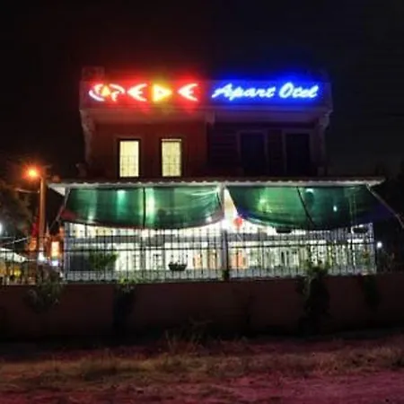 Apart Otel Ede 4*
