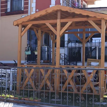 Ede Aparthotel Geyikli