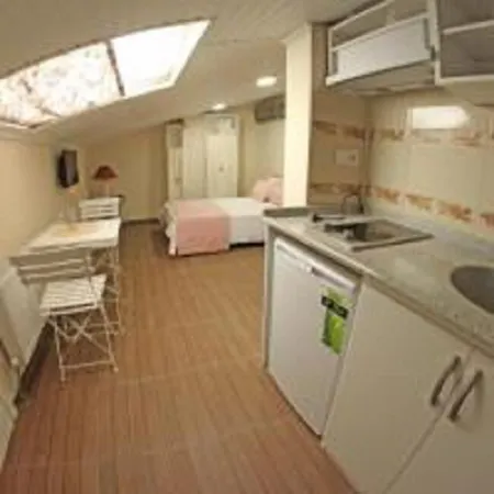 Ede 4*