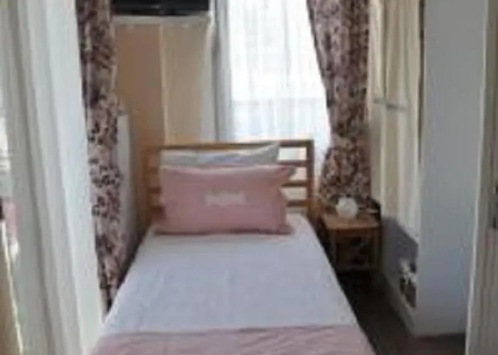 아파트호텔 Ede 4*